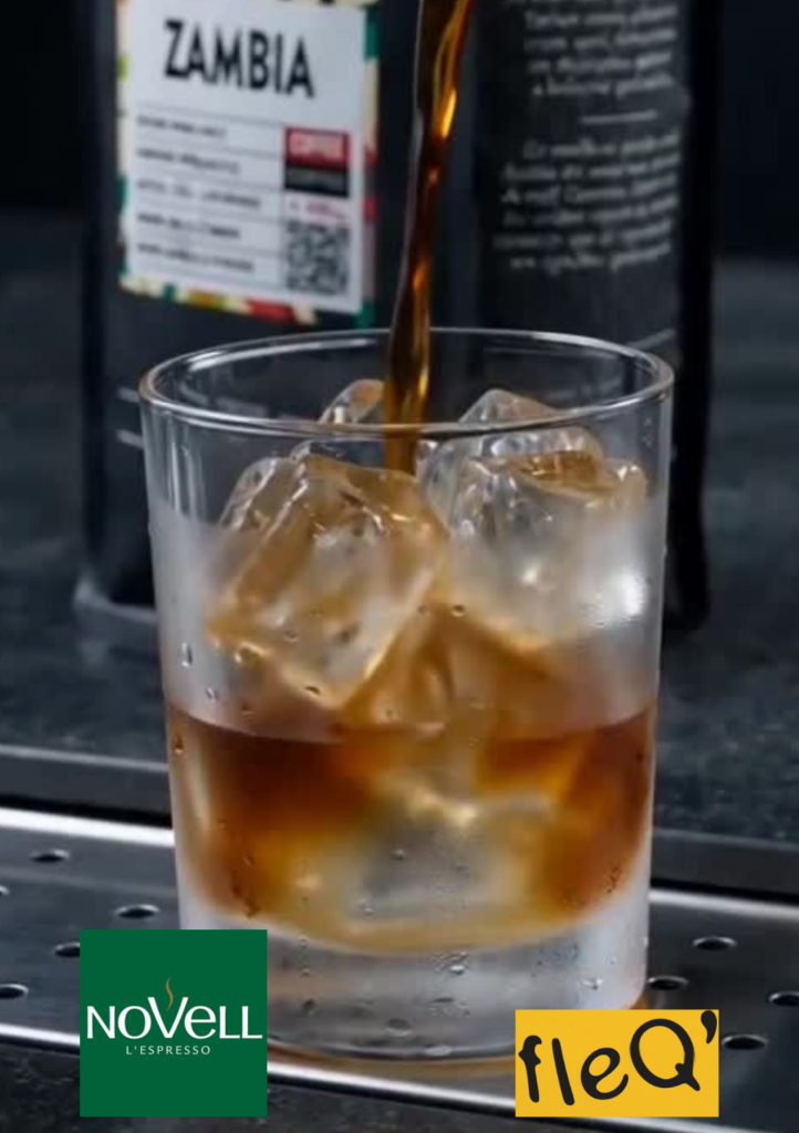 ❄️☕ COMENÇA EL DIA AMB UN “COLD BREW” · CAFÈS NOVELL DISTRIBUÏTS PER CENTRAL FLEQUERA Quan vols un cafè suau, refrescant i ple de matisos, el Cold Brew és la millor manera de despertar els sentits. Una extracció lenta en fred que potencia la dolçor natural del cafè i aporta una frescor ideal per començar el dia amb energia. 🌍 El nostre Cold Brew de Zàmbia 🇿🇲 A Central Flequera el preparem amb un cafè d’origen Zàmbia, reconegut pel seu perfil aromàtic: Notes de mel Toc de te negre Matisos afruitats Punt especiat de vainilla i coriandre Disponible en cafè molt i en gra, perquè el puguis gaudir com més t’agradi i aprofitis tot el seu potencial en cada preparació. ✨ Refrescant, aromàtic i perfecte per l’estiu Si vols començar el dia amb una beguda diferent, equilibrada i plena de sabor… El “Cold Brew” de Central Flequera és el teu nou imprescindible. #ColdBrew #CafeDeEspecialidad #ZambiaCoffee #CoffeeLovers #icedcoffee