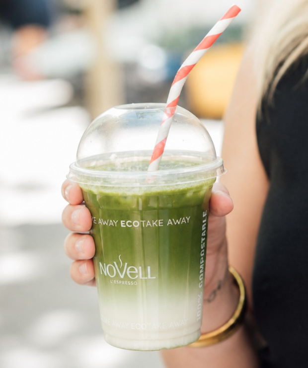 💚🍵 CENTRAL FLEQUERA — EL TEU ICED MATCHA LATTE DE CAFÈS NOVELL! ✨ Quan l’estiu colla… res refresca tant com un Iced Matcha Latte de Cafès NOVELL. Fresc, cremós, vibrant i amb aquell toc verdós que ens agrada als “Matcha lovers”. A Central Flequera te’l preparem per emportar-se, perquè el puguis gaudir mentre passeges, treballes o simplement et regales un moment de calma i energia. Matcha de qualitat, llet ben freda i el sabor únic que Cafès NOVELL ens ofereix sempre. Un combo perfecte per donar-te energia i bon rotllo tot el dia. T’animes a provar-lo? 💚✨ #CafesNovell #Matcha #MatchaLatte #TakeAway #CentralFlequera #MatchaLover